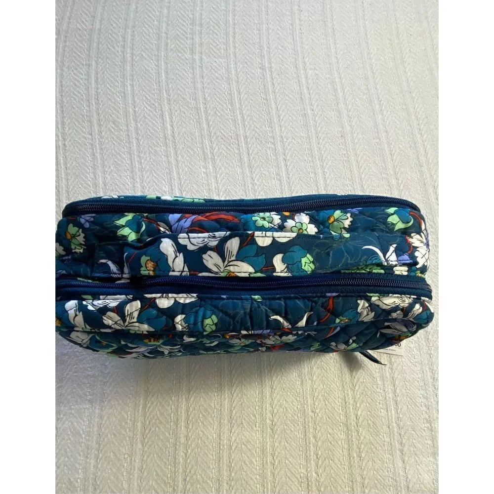 VERA BRADLEY Large Blush & Brush Makeup Case - Floral Bursts